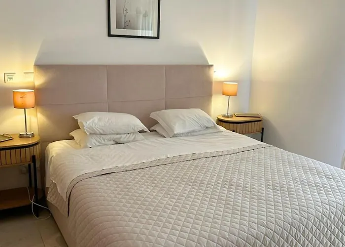 דירה Casa Clara Sun, And Pool לאגוּ‏ש